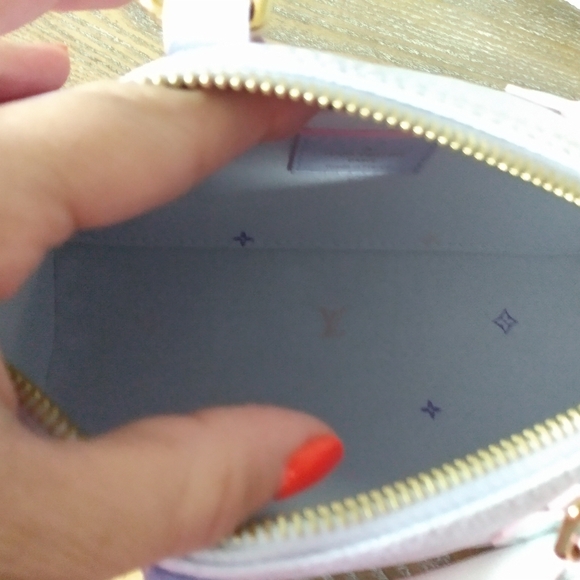 ❌❌SOLD Louis Vuitton Sunrise Pastel Papillon - Picture 4 of 4